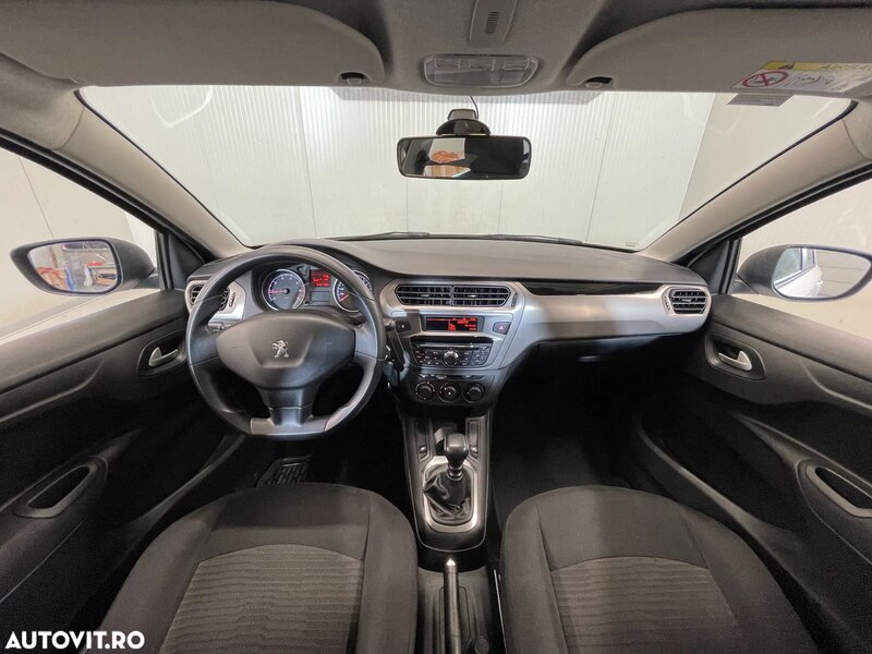 Peugeot 301